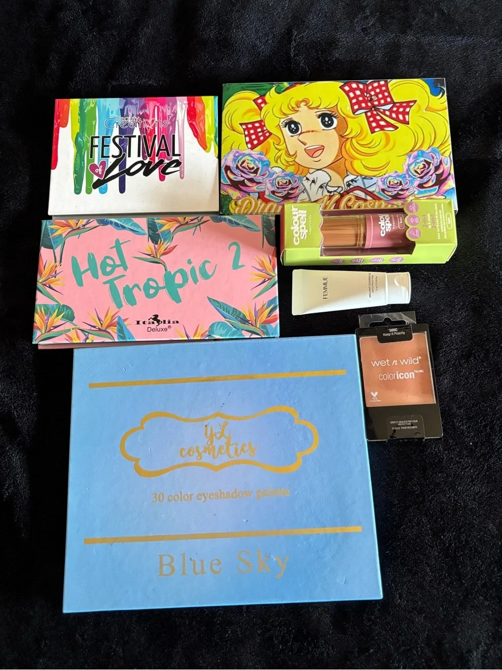 Makeup Bundle Multi-Color Eyeshadow & Face Set Makeup Artist Trying To Declutter